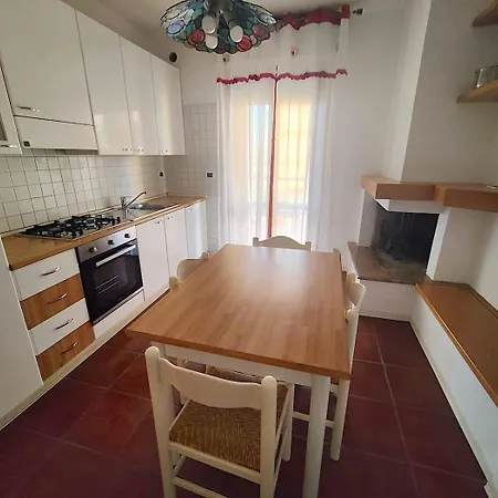 Colleoni Apartment *